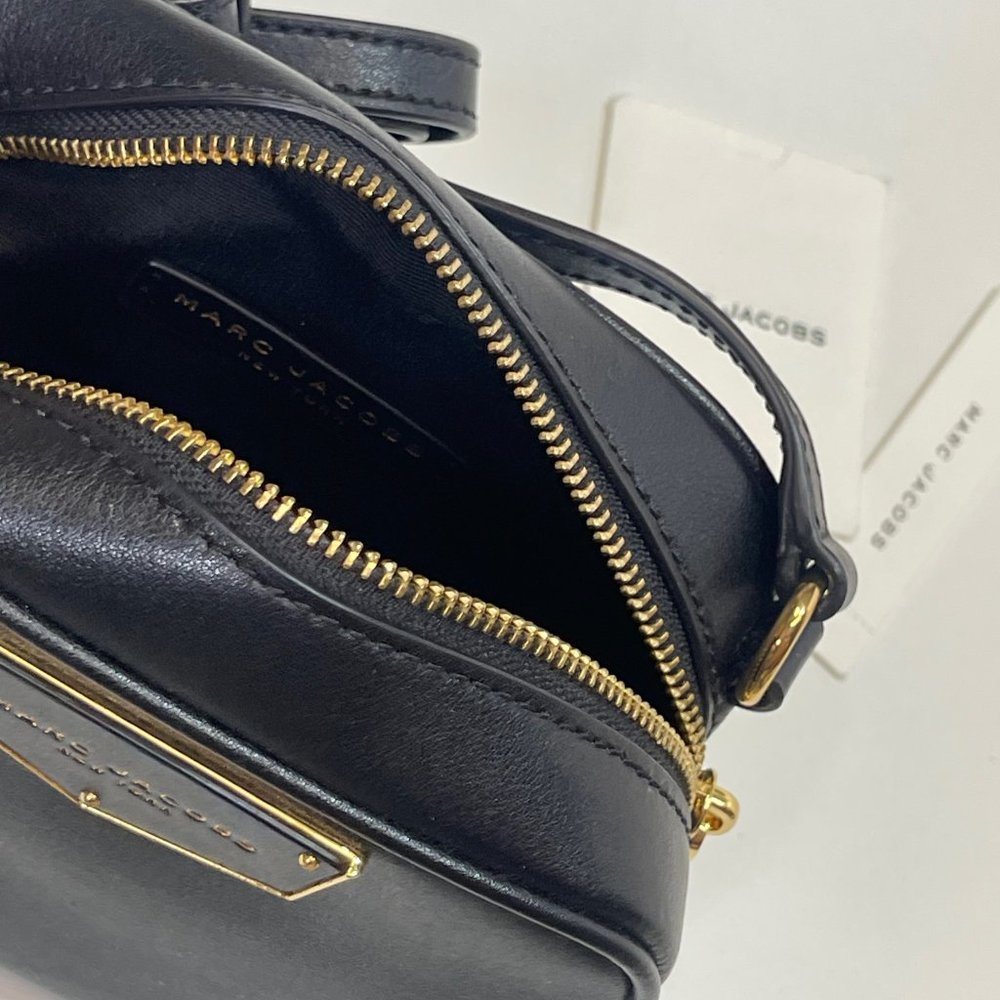 (new+tag) Marc Jacobs women leather crossbody black - Picture 10 of 14